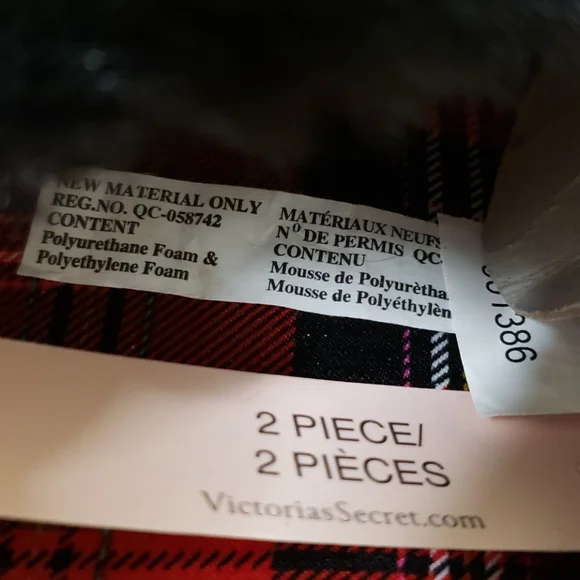 🆕️Victoria's Secret Signature Satin Slippers - Picture 12 of 12